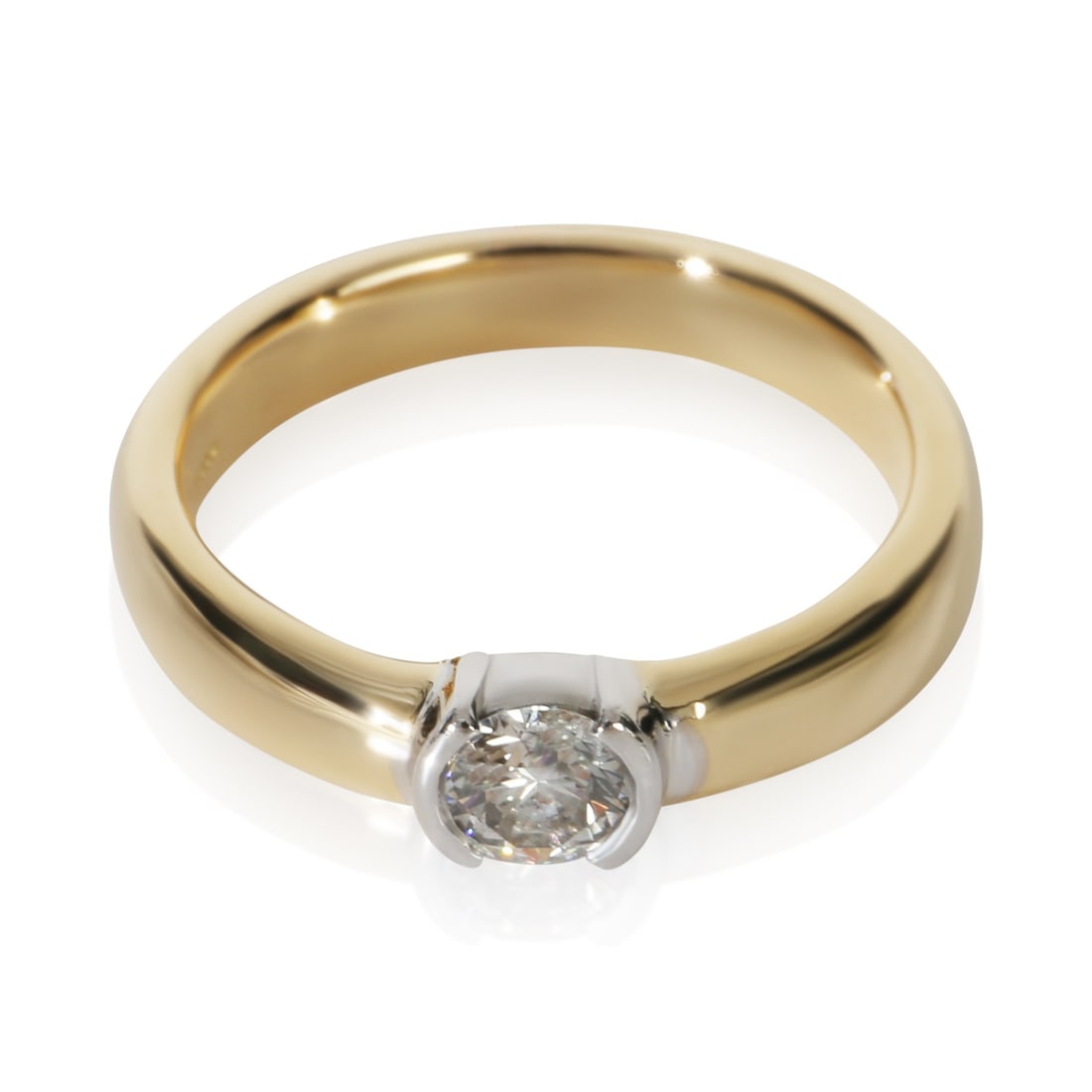 Tiffany Etoile 18k Gold Platinum Diamond Ring Size 5.75: Tiffany Etoile 18k Gold Platinum Diamond Ring Size 5.75 This Tiffany & Co. Etoile engagement ring features a round brilliant white diamond as the main stone, set in a combination of 18k yellow gold an