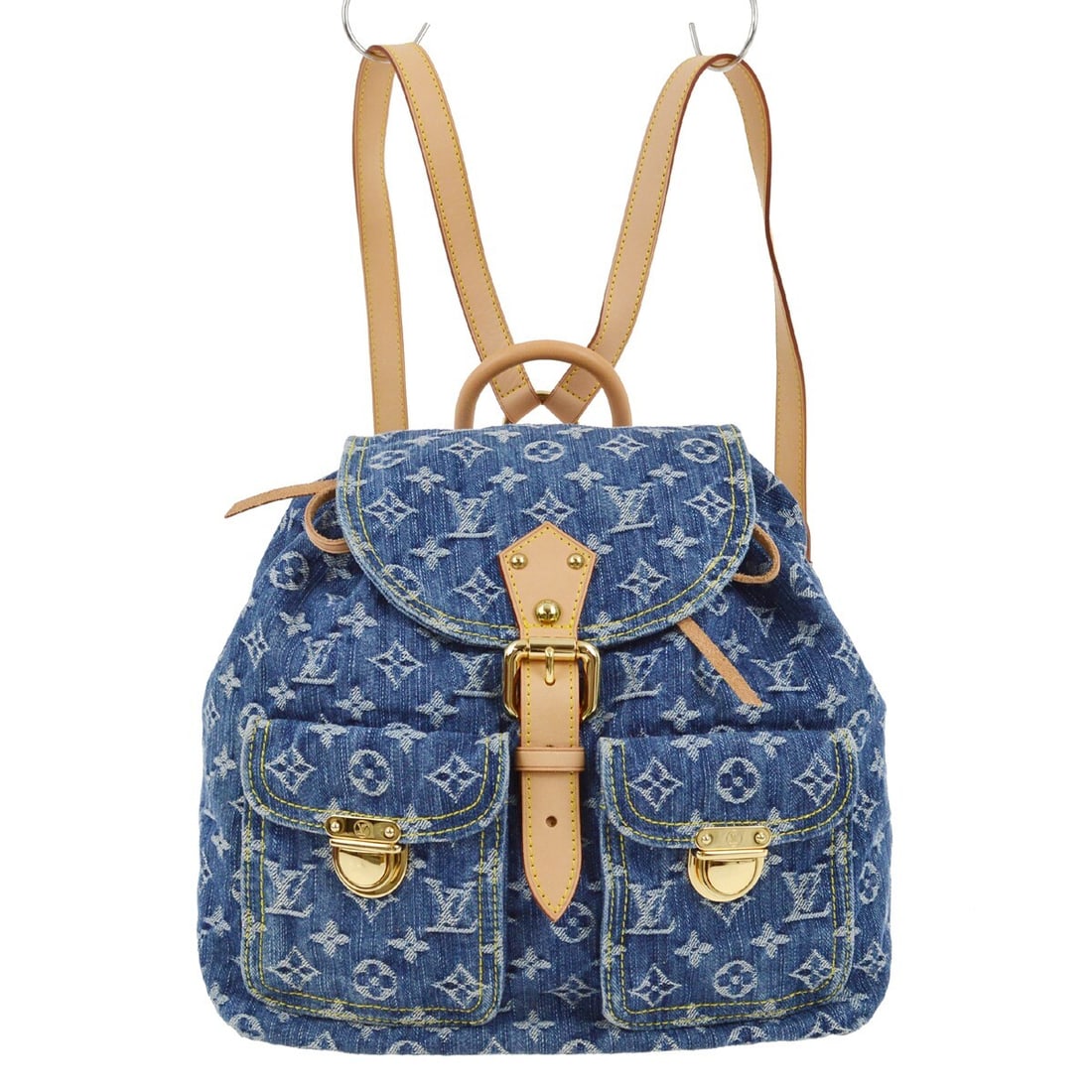 Louis Vuitton Sac a Dos GM Blue Denim Backpack: Louis Vuitton Sac a Dos GM Blue Denim Backpack This Louis Vuitton Sac a Dos GM backpack features the iconic blue monogram denim exterior and gold-plated hardware. Designed for casual occasions, it off