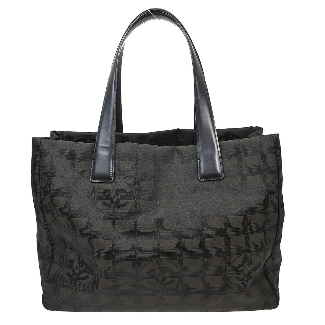 CHANEL Travel Line Brown Jacquard Nylon Tote Bag: CHANEL Travel Line Brown Jacquard Nylon Tote Bag This Chanel Travel Line tote handbag features a brown jacquard nylon exterior with leather accents, offering a stylish and practical option for casual 