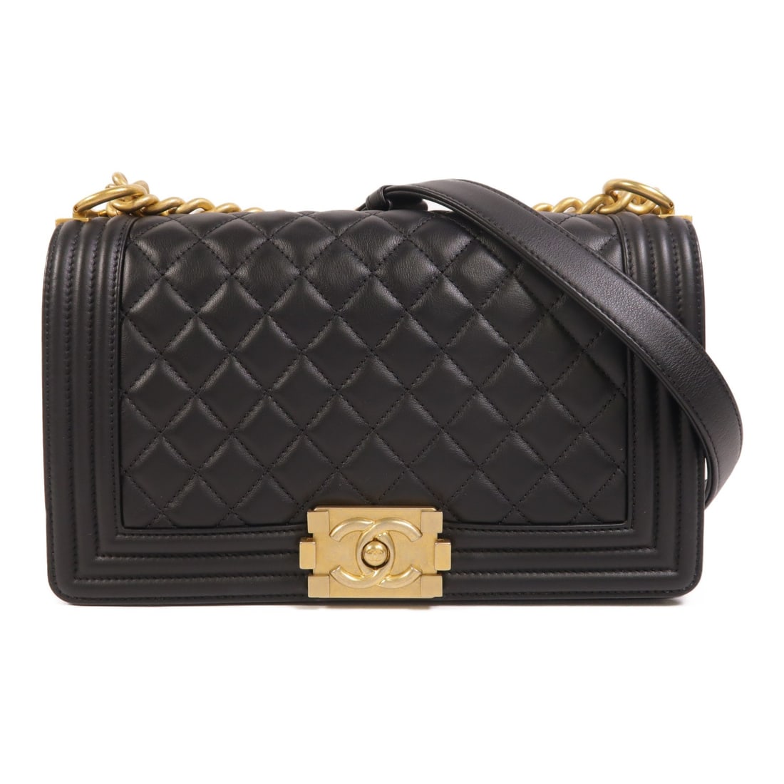 Chanel Boy 25 Black Lambskin Shoulder Bag with Gold Tone CC Hardware: Chanel Boy 25 Black Lambskin Shoulder Bag with Gold Tone CC Hardware This CHANEL Boy 25 shoulder bag features black lambskin leather with a classic CC logo and chain strap. Designed for women, it show