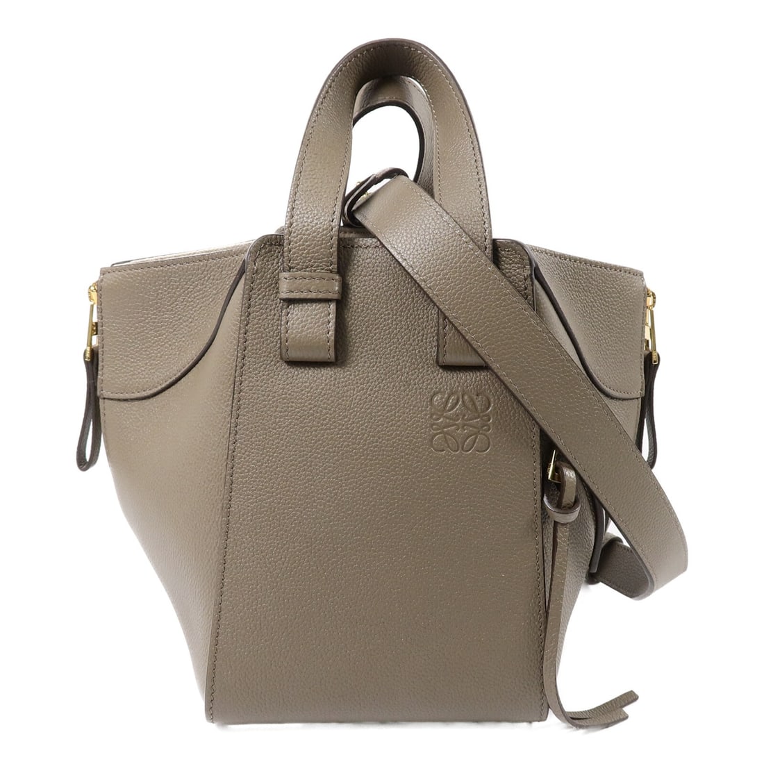LOEWE Hammock Small Gray Calfskin 2 Way Shoulder Bag: LOEWE Hammock Small Gray Calfskin 2 Way Shoulder Bag This LOEWE Hammock Small 2 Way Shoulder Bag is crafted from premium calfskin leather in an elegant grey color. Designed for versatility, it can be 