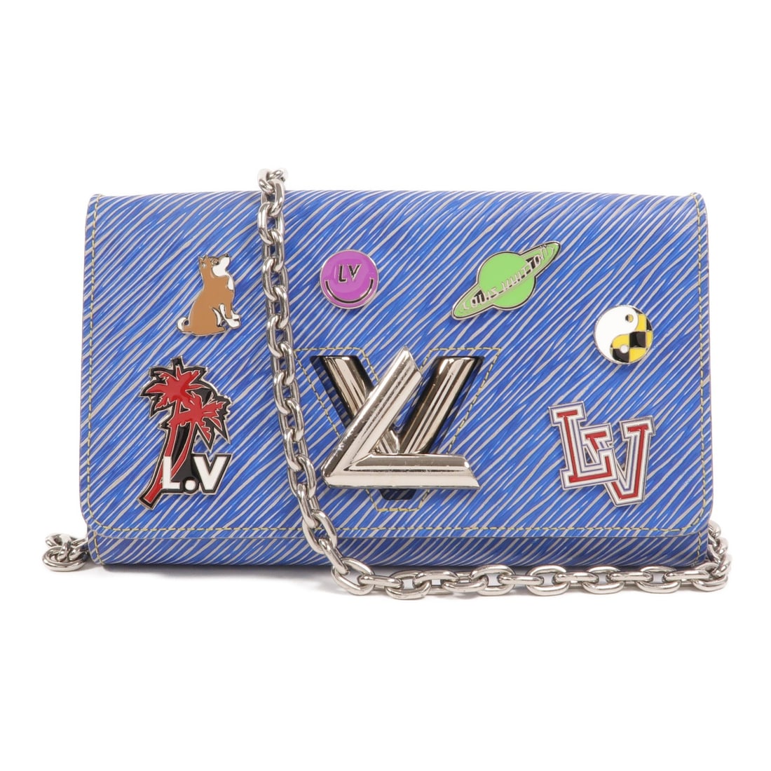 Louis Vuitton Twist Chain Blue Epi Leather Shoulder Bag M62732: Louis Vuitton Twist Chain Blue Epi Leather Shoulder Bag M62732 This Louis Vuitton Twist Chain Shoulder Bag features a stylish blue Epi leather exterior crafted from durable calfskin. The compact desig
