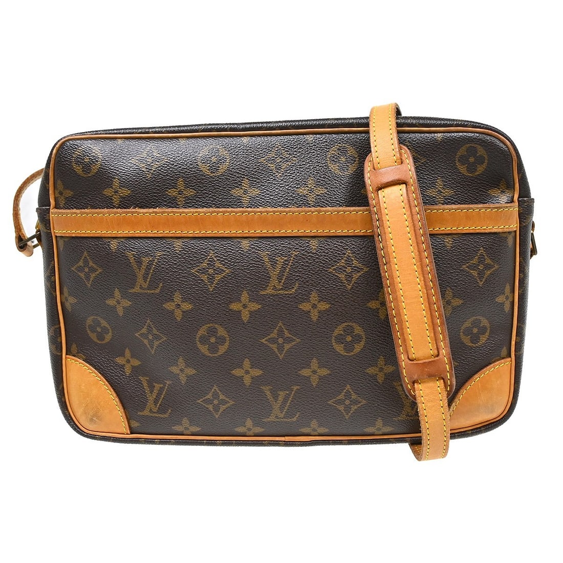 Louis Vuitton Trocadero 30 Monogram Canvas Crossbody Bag: Louis Vuitton Trocadero 30 Monogram Canvas Crossbody Bag This Louis Vuitton Trocadero 30 shoulder bag features the iconic Monogram canvas exterior with brown leather crossbody strap and trim. The bag 