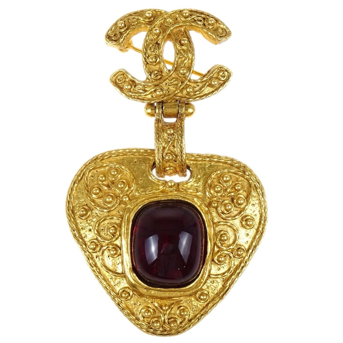 Chanel Gripoix Heart Brooch Pin Gold Red Dangle 94A: Chanel Gripoix Heart Brooch Pin Gold Red Dangle 94A This stunning Chanel Gripoix Brooch Pin features a heart design with a dangle element, elegantly crafted in a gold-plated finish. The vibrant red ac
