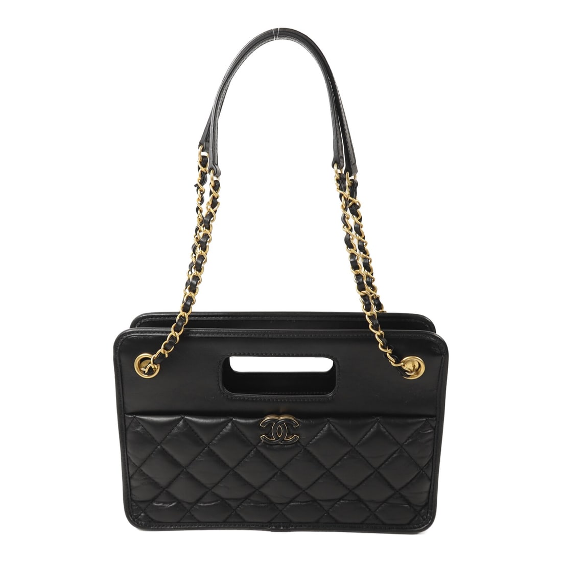 Chanel 23S Graphic Catch Small Lambskin Chain Shoulder Bag Black GHW: Chanel 23S Graphic Catch Small Lambskin Chain Shoulder Bag Black GHW This CHANEL CC GHW 23S Graphic Catch small shopping bag is crafted from black lambskin leather and features gold-tone hardware. Des