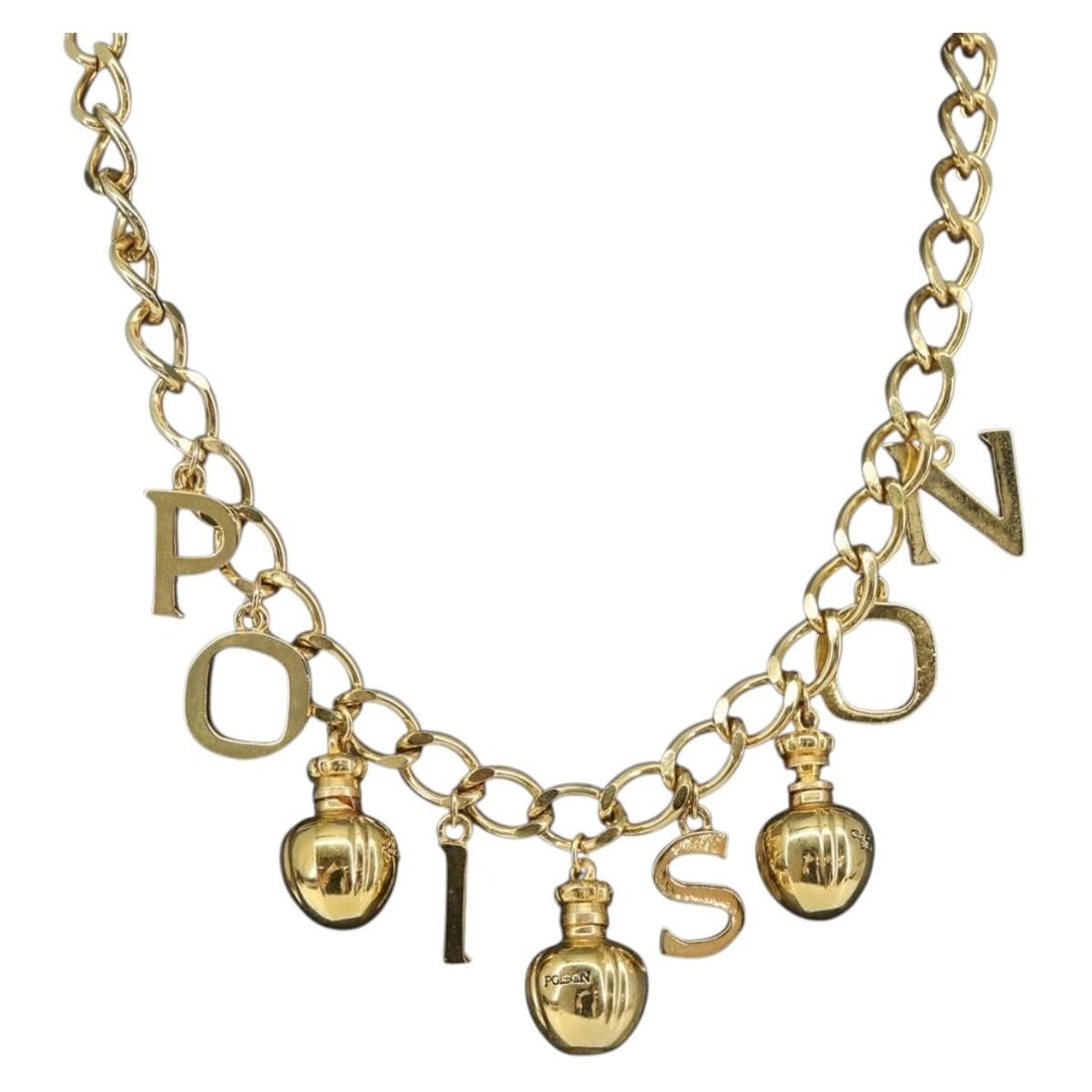 Christian Dior Gold Tone Chain Necklace Authentic 48cm: Christian Dior Gold Tone Chain Necklace Authentic 48cm This exquisite Christian Dior Chain Necklace features a stylish gold tone finish, crafted from durable metal. With a total length of approximatel