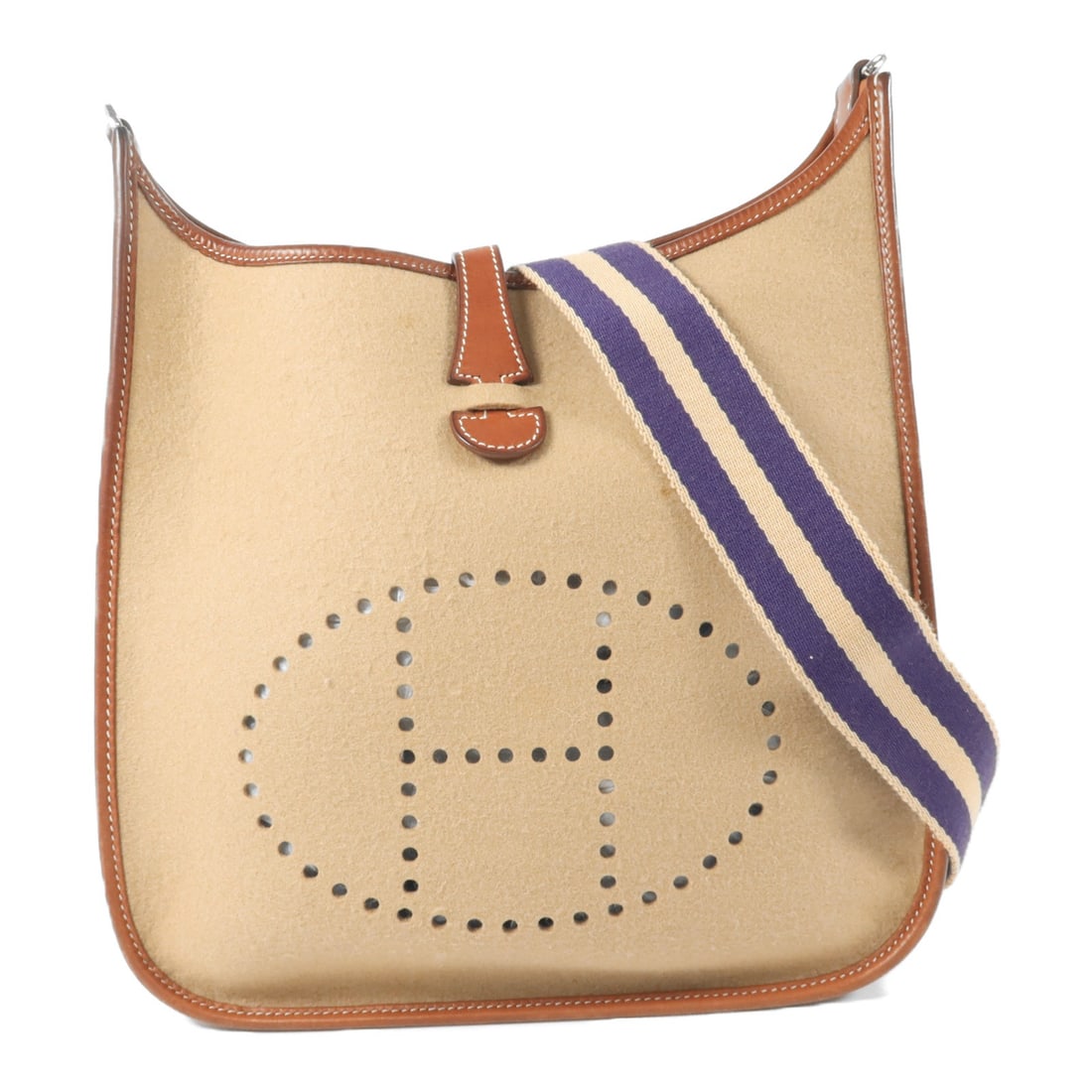 Hermes Evelyne PM Felt Barenia Leather Shoulder Bag Fauve Iris: Hermes Evelyne PM Felt Barenia Leather Shoulder Bag Fauve Iris This HERMES Evelyne PM shoulder bag features a sophisticated combination of felt and Barenia calfskin leather in a rich brown hue. Design