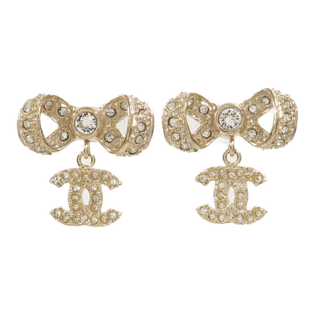 CHANEL Gold CC Drop Earrings: CHANEL Gold CC Drop Earrings These CHANEL CC earrings feature a gold-tone finish and a clear design element, crafted for women. Made in France, they showcase the iconic CC logo and are designed withou