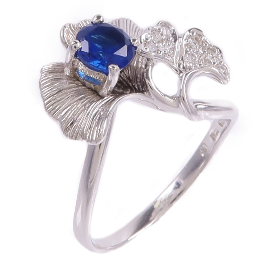JEWELRY Blue Color Stone Diamond Ring 18K White Gold US6: JEWELRY Blue Color Stone Diamond Ring 18K White Gold US6 This women's ring features a vibrant blue color stone set in 18K white gold. The elegant design highlights the striking contrast between the bl