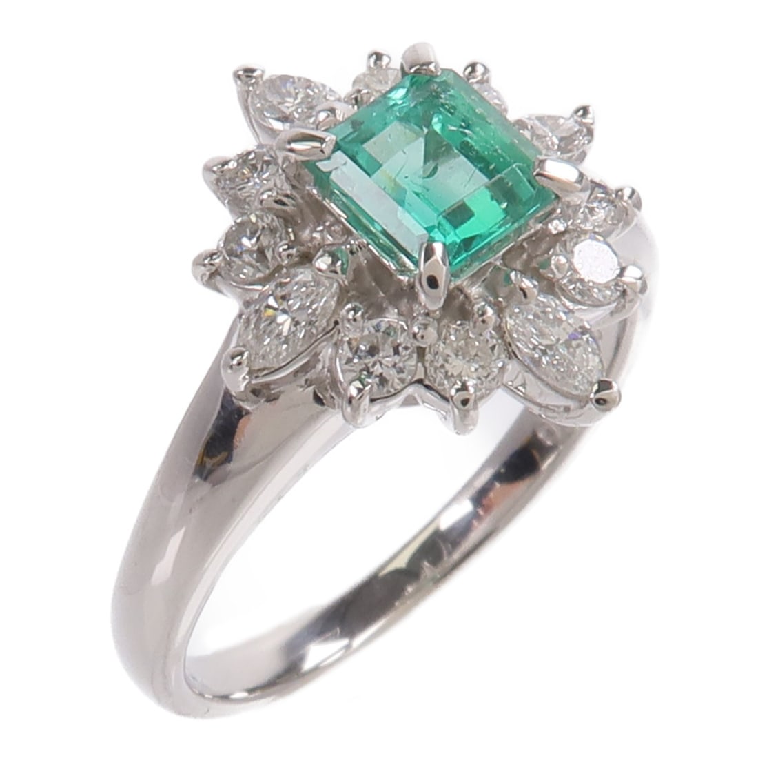 Pt900 Platinum Emerald Diamond Ring US 5.25 (1 of 8)