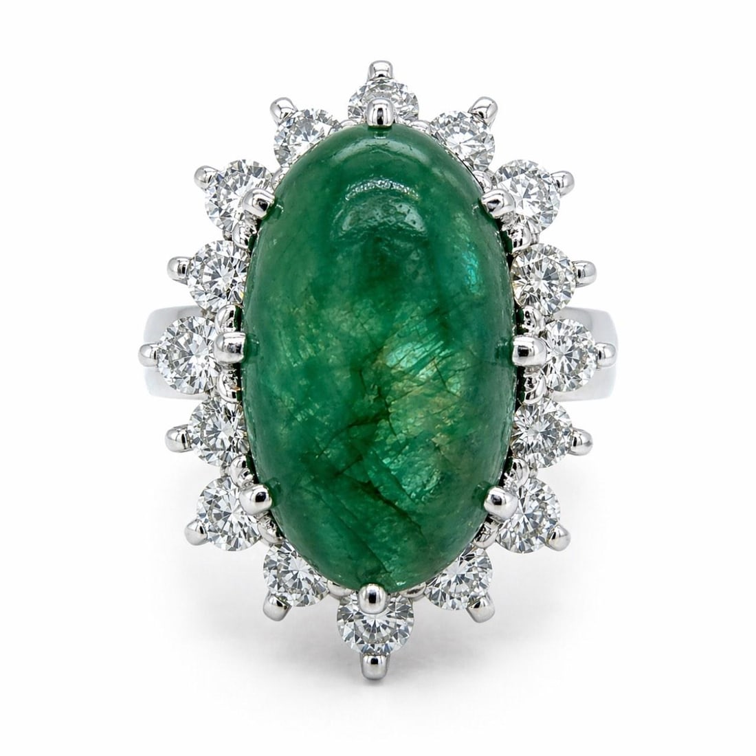 Emerald and Diamond Ring in 18K White Gold 6.00 Carat Center Stone: Emerald and Diamond Ring in 18K White Gold 6.00 Carat Center Stone This elegant ring is crafted from 18K white gold and features a central emerald weighing approximately 6.00 carats, measuring 15.0 x 