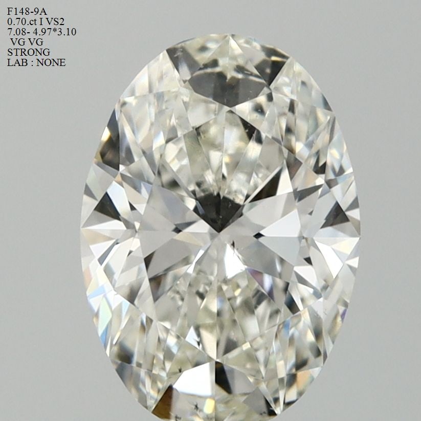 Loose Diamond - OVAL 0.7ct I VS2: Loose Diamond - OVAL 0.7ct I VS2 Source: Natural Shape: OVAL Carats: 0.7 Color: I Clarity: VS2 Certification: NONE Video:
