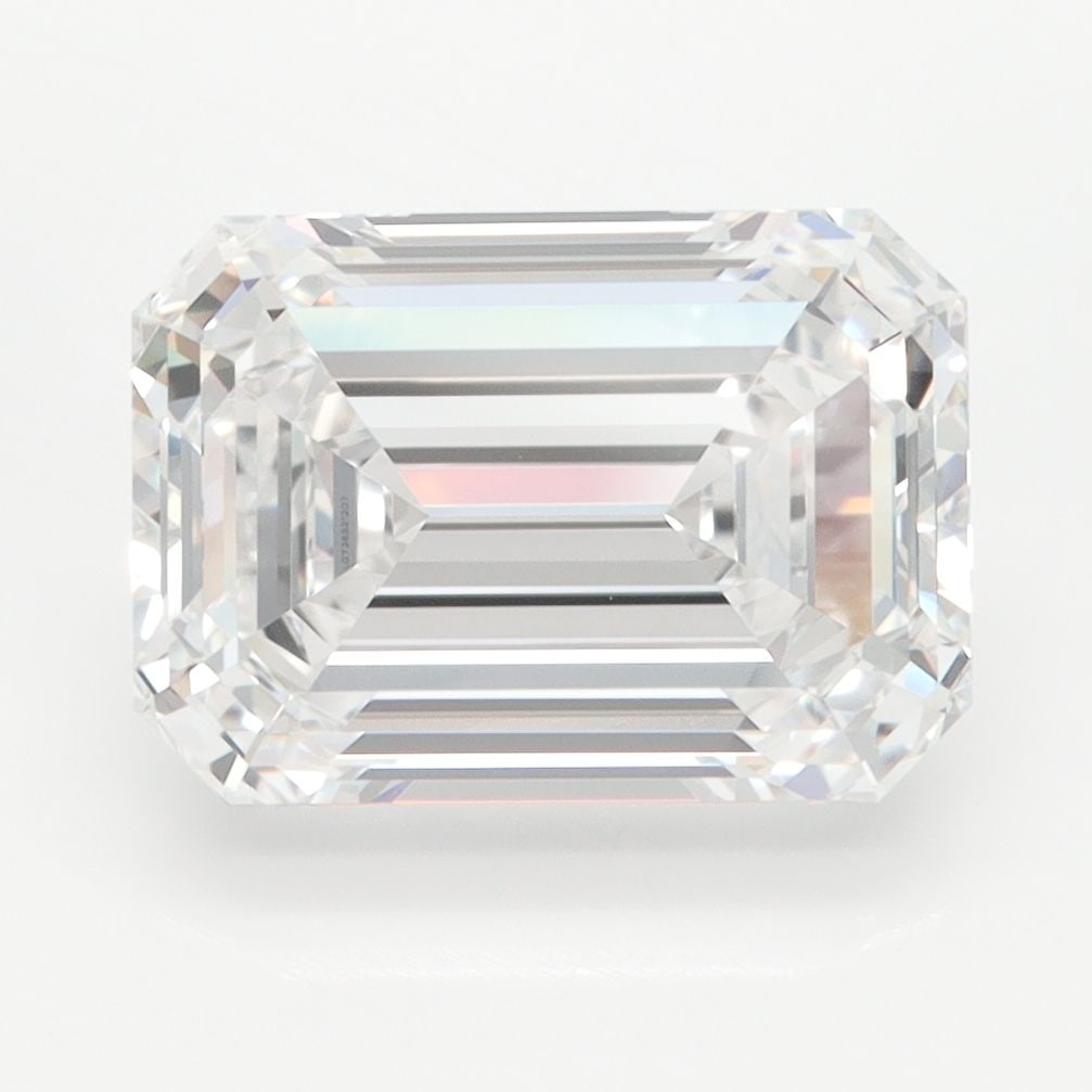 Loose Diamond - EMERALD 4.08ct D IF: Loose Diamond - EMERALD 4.08ct D IF Source: This is a real non-mined Diamond that has been grown in a lab Shape: EMERALD Carats: 4.08 Color: D Clarity: IF Certification: IGI Video: