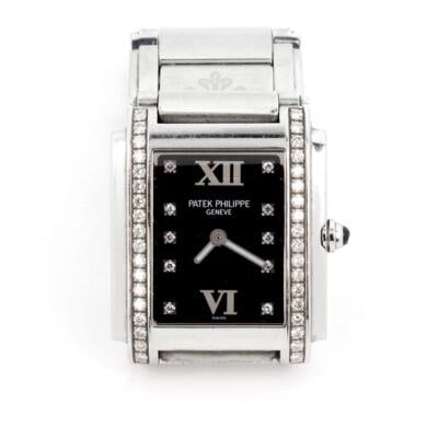 Patek Philippe Twenty-4 Diamond Ladies Quartz Watch Stainless Steel: Patek Philippe Twenty-4 Diamond Ladies Quartz Watch Stainless Steel Discover the elegance of the Patek Philippe Twenty-4 Diamond Rectangular Ladies Quartz Watch, a stunning timepiece that exemplifies 