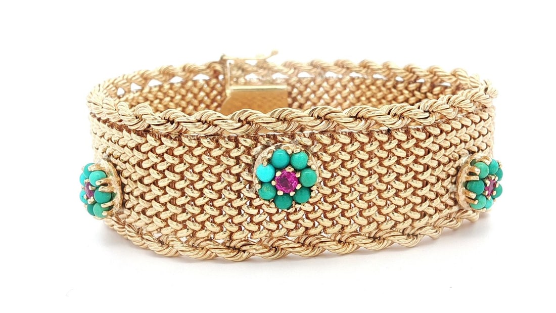 Vintage 13-14K Gold Turquoise Ruby Flower Bracelet 6.25 in: Vintage 13-14K Gold Turquoise Ruby Flower Bracelet 6.25 in This exquisite vintage bracelet features a stunning floral cluster design, showcasing a combination of natural turquoise and ruby stones. The