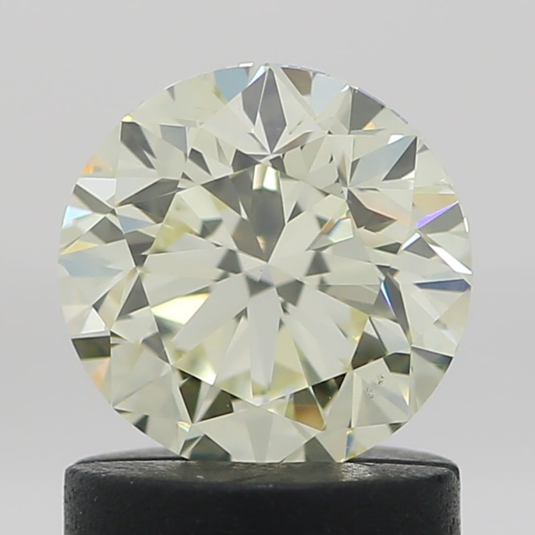 Loose Diamond - ROUND 1.0ct N-O VS1: Loose Diamond - ROUND 1.0ct N-O VS1 Source: Natural Shape: ROUND Carats: 1.0 Color: N-O Certification: HRD Video: