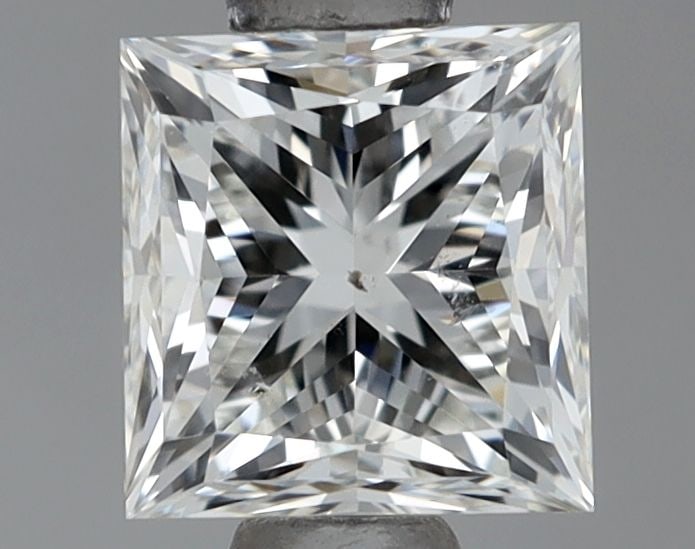Loose Diamond - PRINCESS 0.71ct J SI2: Loose Diamond - PRINCESS 0.71ct J SI2 Source: Natural Shape: PRINCESS Carats: 0.71 Color: J Clarity: SI2 Certification: GIA Video:
