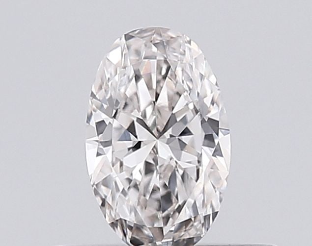 Loose Diamond - OVAL 0.31ct I VS2: Loose Diamond - OVAL 0.31ct I VS2 Source: Natural Shape: OVAL Carats: 0.31 Color: I Clarity: VS2 Certification: GIA Video: