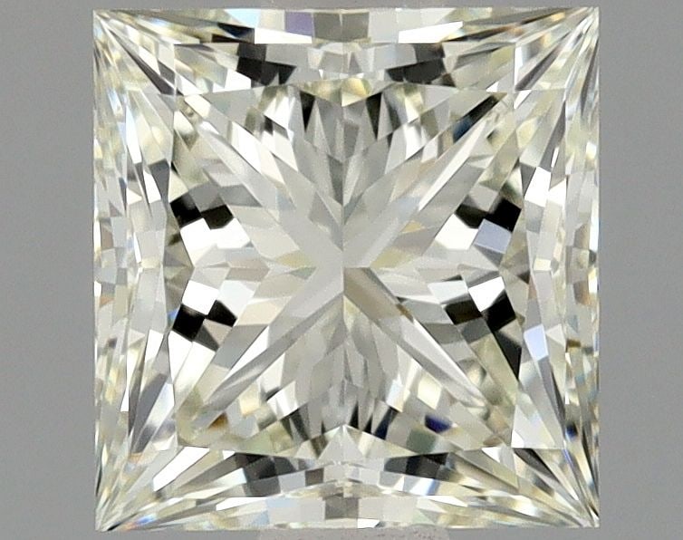 Loose Diamond - PRINCESS 1.01ct L VVS2: Loose Diamond - PRINCESS 1.01ct L VVS2 Source: Natural Shape: PRINCESS Carats: 1.01 Color: L Clarity: VVS2 Certification: GIA Video: