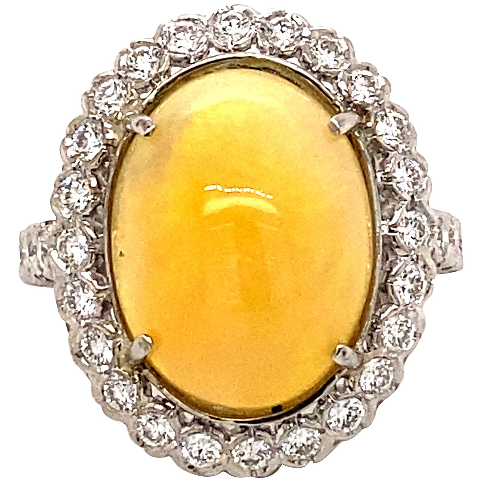 Elegant 18k White Gold Opal Diamond Halo Ring US Size 8: Elegant 18k White Gold Opal Diamond Halo Ring US Size 8 This stunning opal ring features a captivating white opal at its center, beautifully surrounded by a halo of round brilliant diamonds that exhib