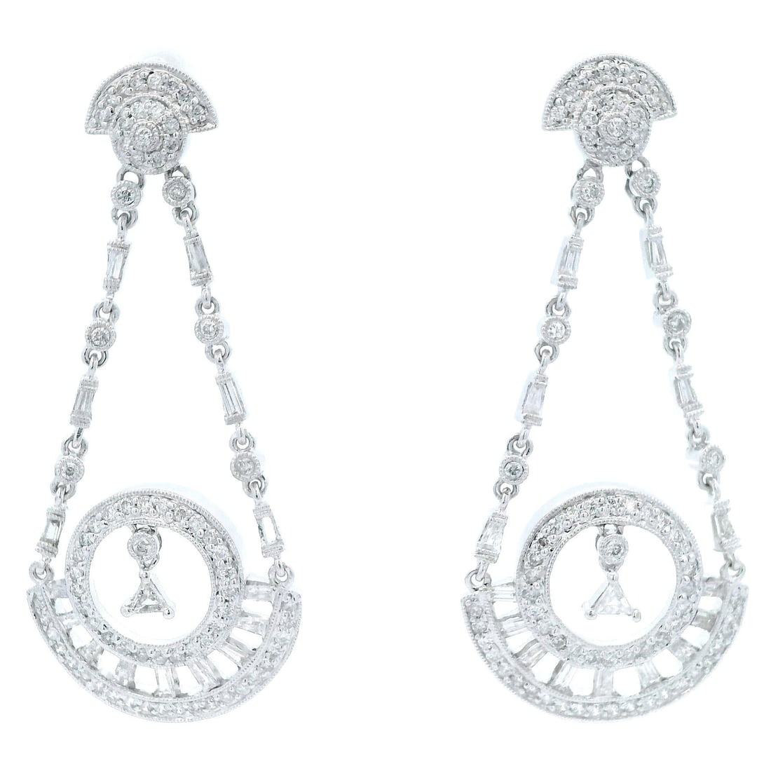 1.81ct Multi Diamond Chandelier Earrings 18k White Gold GIA Appraised: 1.81ct Multi Diamond Chandelier Earrings 18k White Gold GIA Appraised These stunning multi diamond chandelier earrings are crafted from luxurious 18k white gold and feature a contemporary design. With