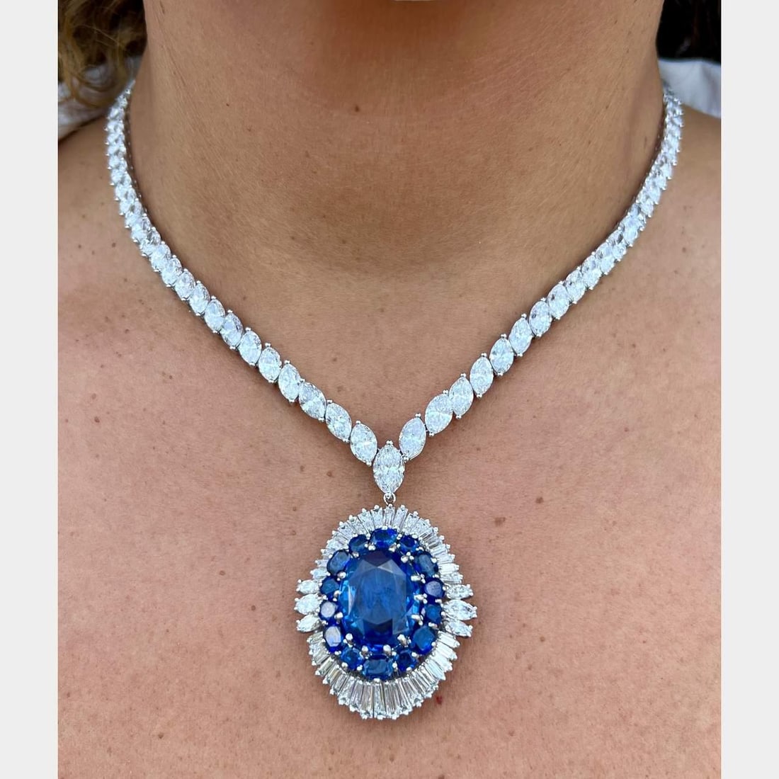 Platinum GUBELIN Certified 18.13 Ct Burma Sapphire & Diamond Necklace (1 of 8)