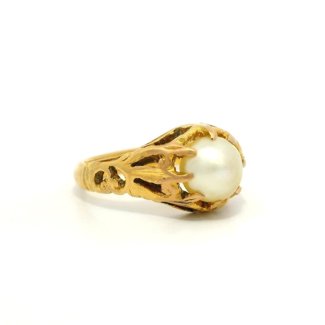 Antique Art Nouveau 20K Yellow Gold Natural Pearl Solitaire Ring GIA Certified: Antique Art Nouveau 20K Yellow Gold Natural Pearl Solitaire Ring GIA Certified This exquisite Antique Art Nouveau ring features a stunning natural genuine saltwater pearl set in solid 20K yellow gold.