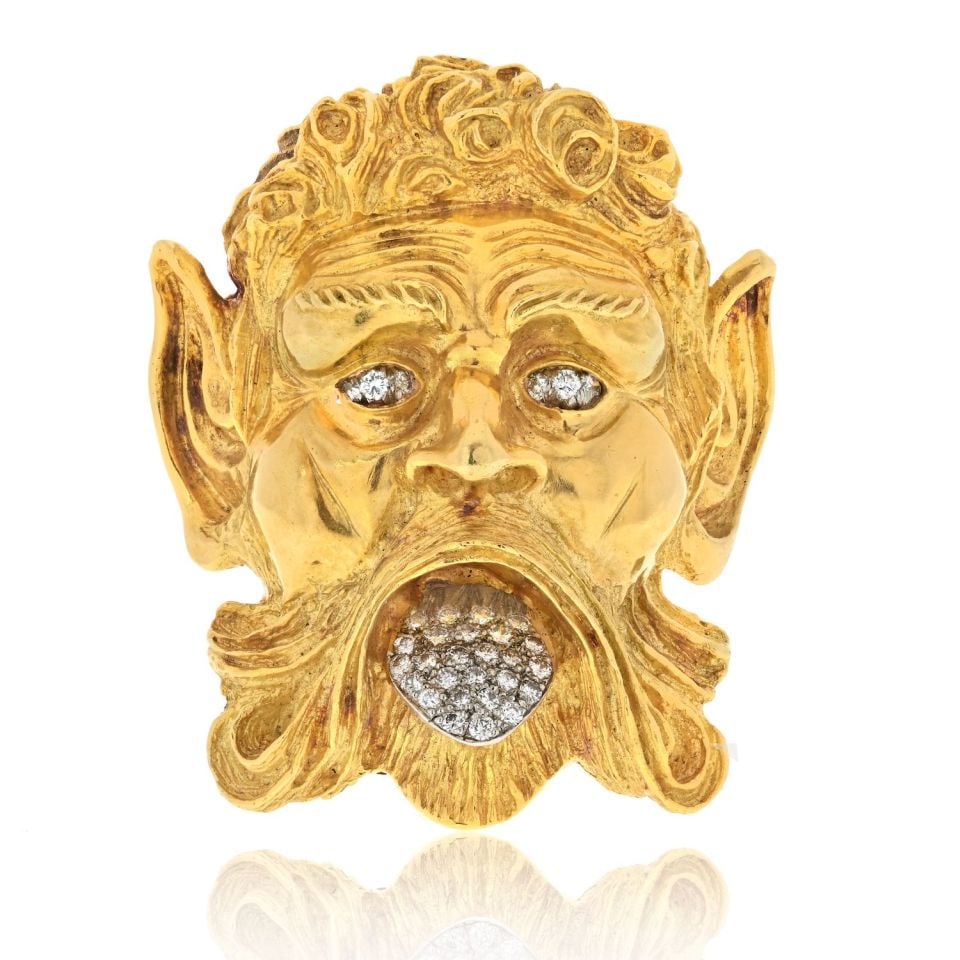 David Webb Satyr Diamond Face Brooch in Platinum and 18K Yellow Gold: David Webb Satyr Diamond Face Brooch in Platinum and 18K Yellow Gold This exquisite David Webb brooch features a striking Satyr face design, crafted in a luxurious combination of platinum and 18K yell