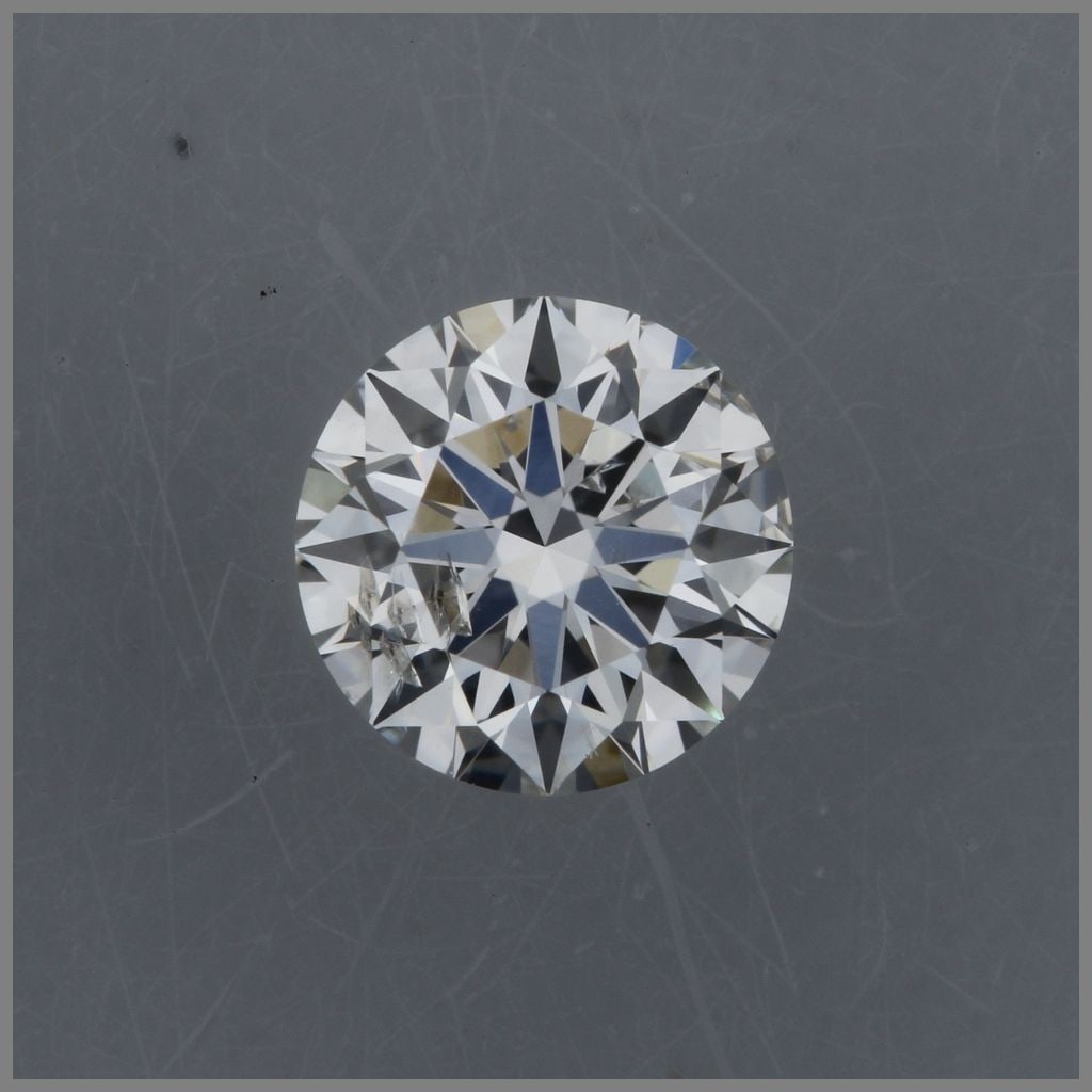 Loose Diamond - ROUND 0.33ct F I1: Loose Diamond - ROUND 0.33ct F I1 Source: Natural Shape: ROUND Carats: 0.33 Color: F Clarity: I1 Certification: GIA Video: