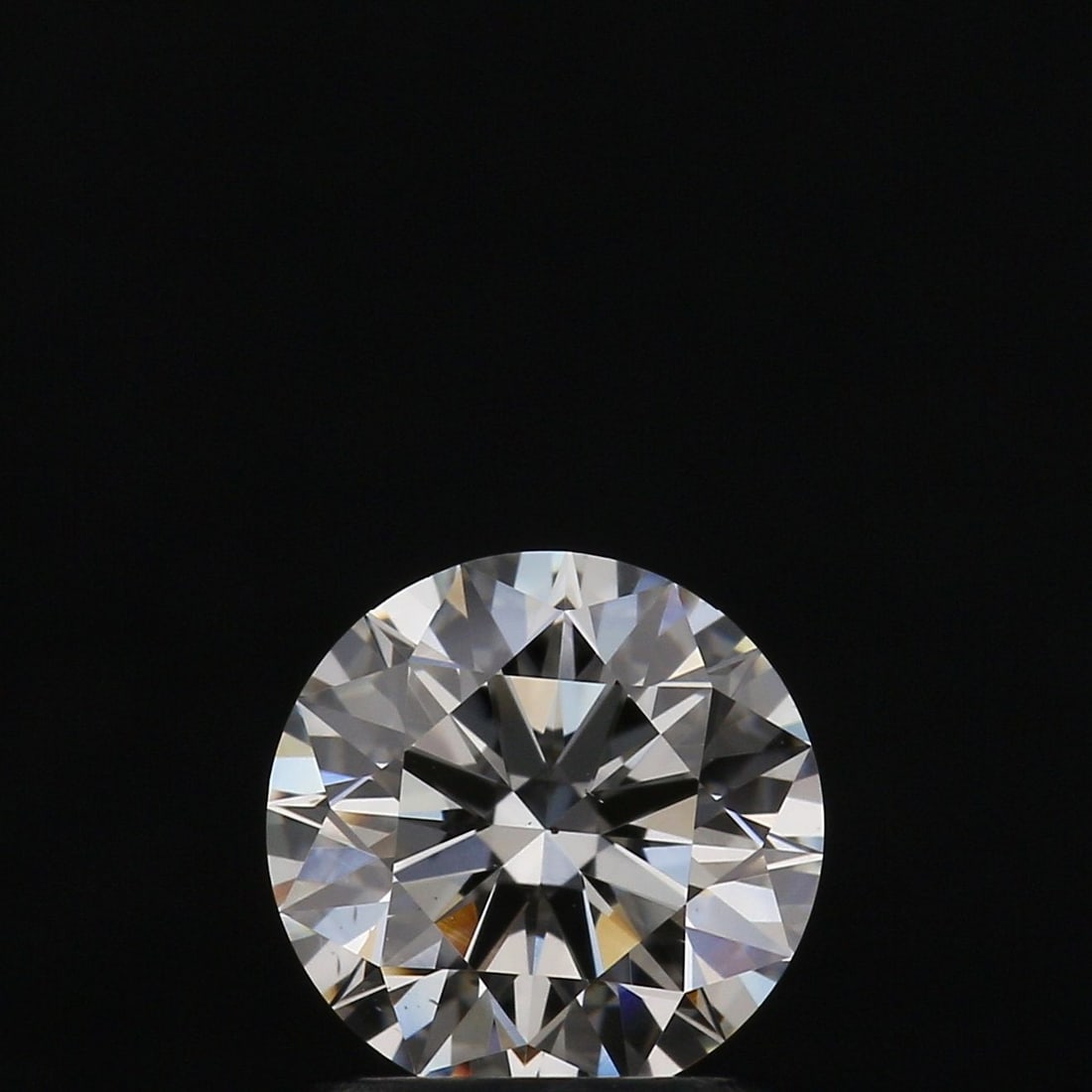 Loose Diamond - ROUND 1.09ct I VS2: Loose Diamond - ROUND 1.09ct I VS2 Source: Natural Shape: ROUND Carats: 1.09 Color: I Clarity: VS2 Certification: GIA Video: