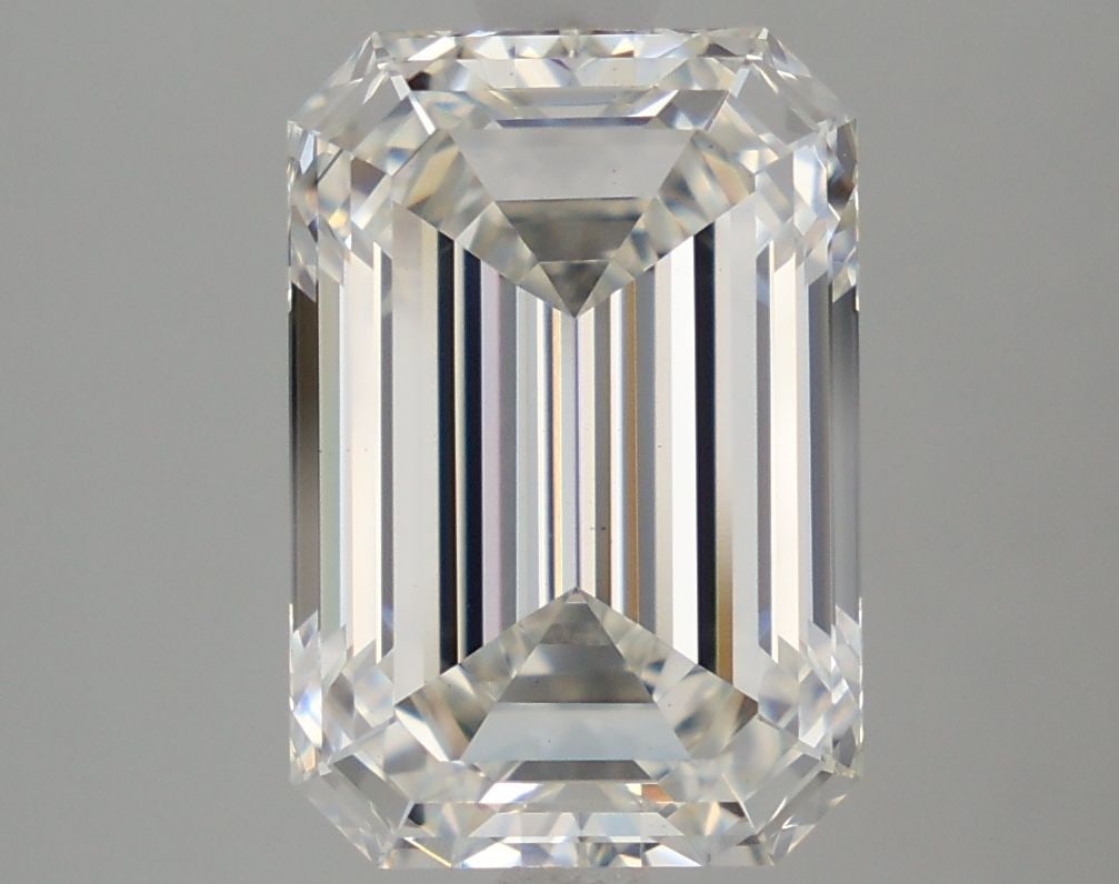 Loose Diamond - EMERALD 5.23ct G VS1: Loose Diamond - EMERALD 5.23ct G VS1 Source: This is a real non-mined Diamond that has been grown in a lab Shape: EMERALD Carats: 5.23 Color: G Clarity: VS1 Certification: IGI Video: