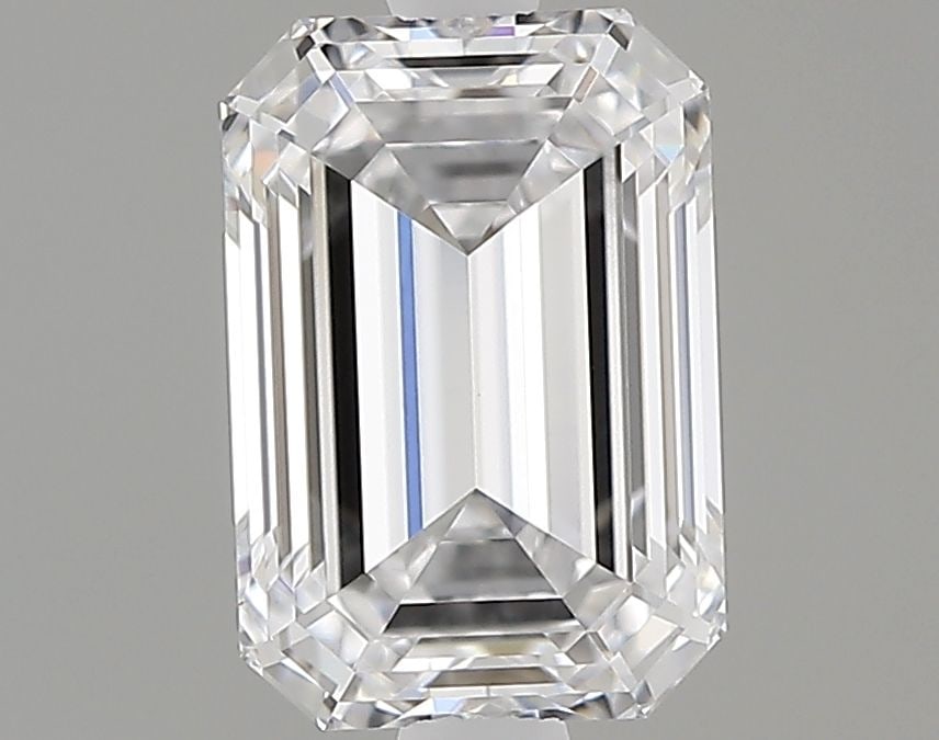 Loose Diamond - EMERALD 0.96ct E VS1: Loose Diamond - EMERALD 0.96ct E VS1 Source: This is a real non-mined Diamond that has been grown in a lab Shape: EMERALD Carats: 0.96 Color: E Clarity: VS1 Certification: IGI Video: