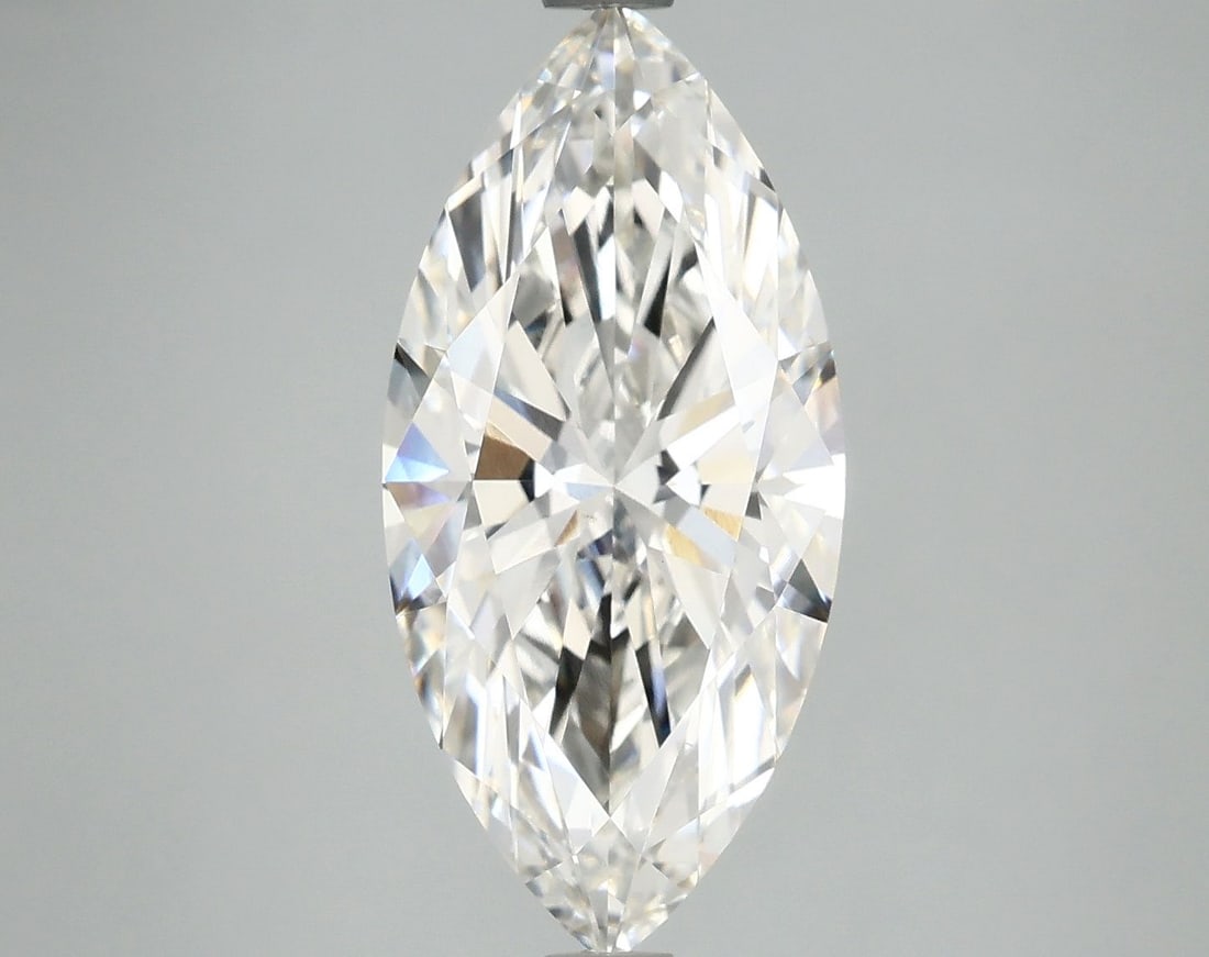 Loose Diamond - MARQUISE 3.89ct G VS1: Loose Diamond - MARQUISE 3.89ct G VS1 Source: This is a real non-mined Diamond that has been grown in a lab Shape: MARQUISE Carats: 3.89 Color: G Clarity: VS1 Certification: IGI Video: