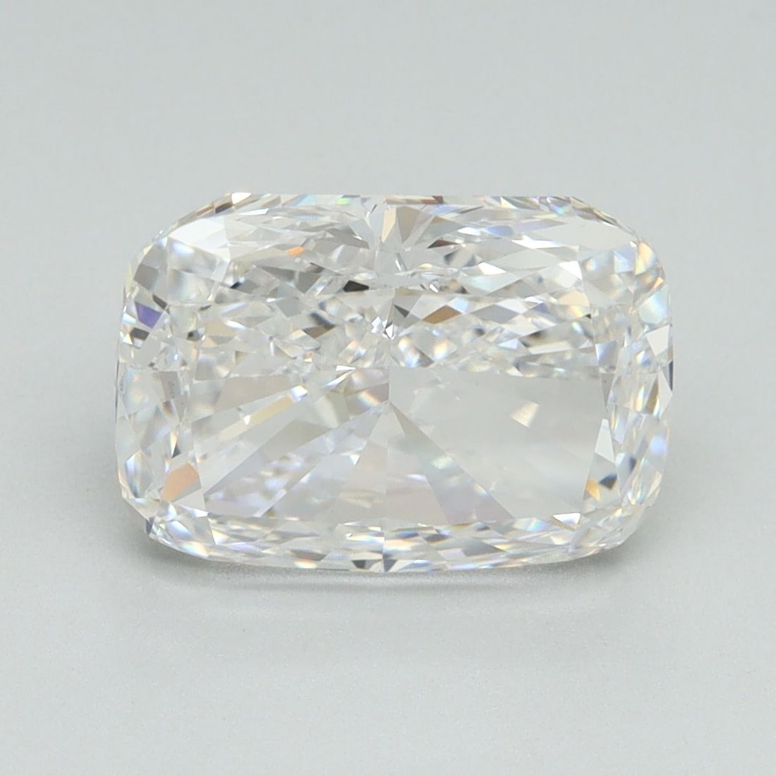 Loose Diamond - CUSHION BRILLIANT 3.83ct D VVS1: Loose Diamond - CUSHION BRILLIANT 3.83ct D VVS1 Source: This is a real non-mined Diamond that has been grown in a lab Shape: CUSHION BRILLIANT Carats: 3.83 Color: D Clarity: VVS1 Certification: IGI Vi