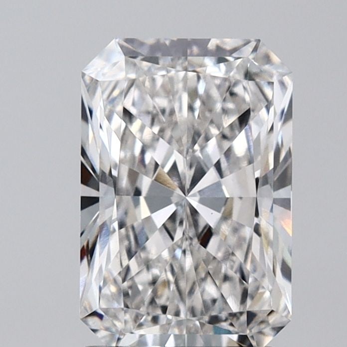 Loose Diamond - RADIANT 2.04ct E VVS2: Loose Diamond - RADIANT 2.04ct E VVS2 Source: This is a real non-mined Diamond that has been grown in a lab Shape: RADIANT Carats: 2.04 Color: E Clarity: VVS2 Certification: IGI Video: