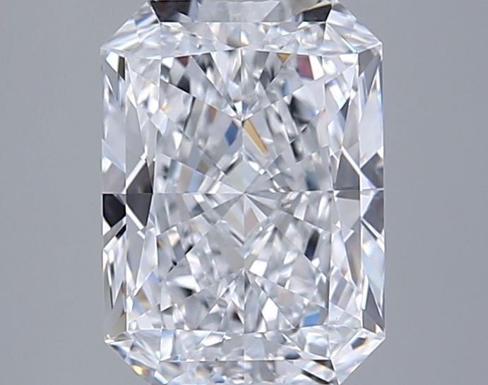 Loose Diamond - RADIANT 2.26ct D VVS2: Loose Diamond - RADIANT 2.26ct D VVS2 Source: This is a real non-mined Diamond that has been grown in a lab Shape: RADIANT Carats: 2.26 Color: D Clarity: VVS2 Certification: GIA Video: