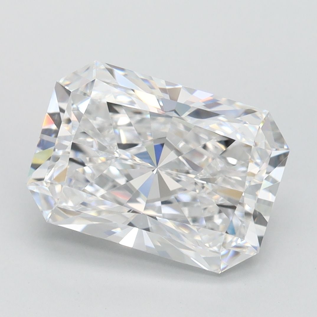 Loose Diamond - RADIANT 2.67ct D VVS1: Loose Diamond - RADIANT 2.67ct D VVS1 Source: This is a real non-mined Diamond that has been grown in a lab Shape: RADIANT Carats: 2.67 Color: D Clarity: VVS1 Certification: IGI Video: