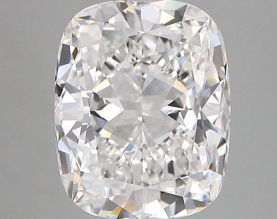 Loose Diamond - CUSHION MODIFIED 4.02ct E VVS2: Loose Diamond - CUSHION MODIFIED 4.02ct E VVS2 Source: This is a real non-mined Diamond that has been grown in a lab Shape: CUSHION MODIFIED Carats: 4.02 Color: E Clarity: VVS2 Certification: IGI Vide