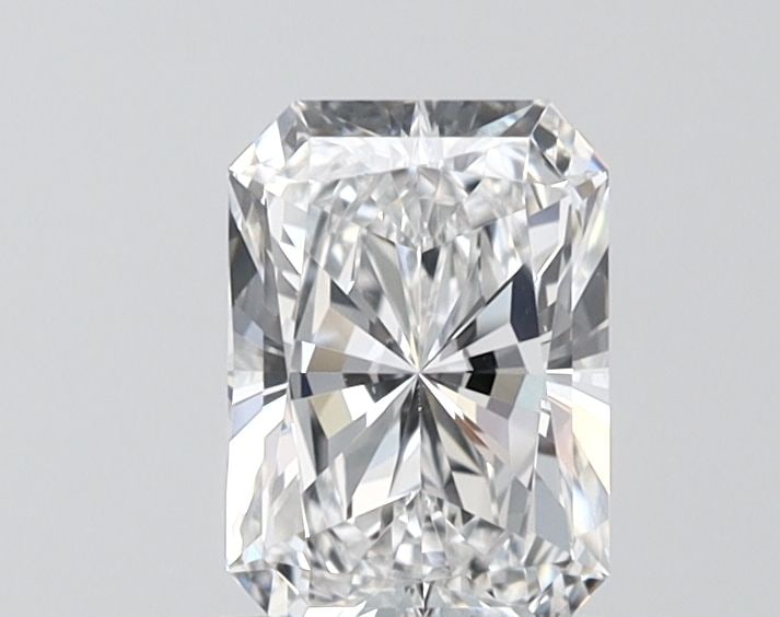 Loose Diamond - RADIANT 1.06ct D VVS2: Loose Diamond - RADIANT 1.06ct D VVS2 Source: This is a real non-mined Diamond that has been grown in a lab Shape: RADIANT Carats: 1.06 Color: D Clarity: VVS2 Certification: IGI Video: