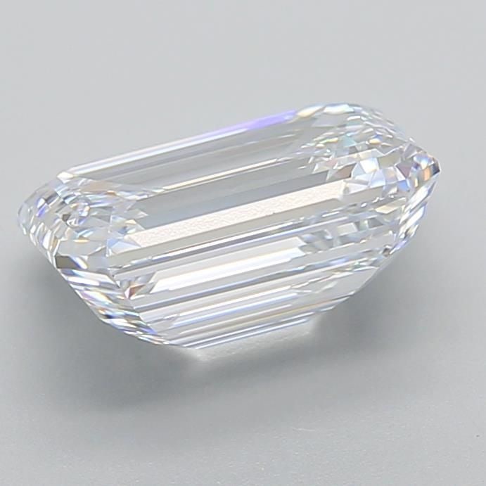 Loose Diamond - EMERALD 4.0ct E VS1: Loose Diamond - EMERALD 4.0ct E VS1 Source: This is a real non-mined Diamond that has been grown in a lab Shape: EMERALD Carats: 4.0 Color: E Clarity: VS1 Certification: IGI Video: