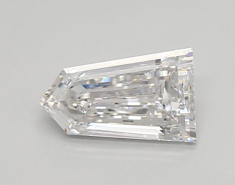 Loose Diamond - BULLET 0.88ct E VVS2: Loose Diamond - BULLET 0.88ct E VVS2 Source: This is a real non-mined Diamond that has been grown in a lab Shape: BULLET Carats: 0.88 Color: E Clarity: VVS2 Certification: IGI Video:
