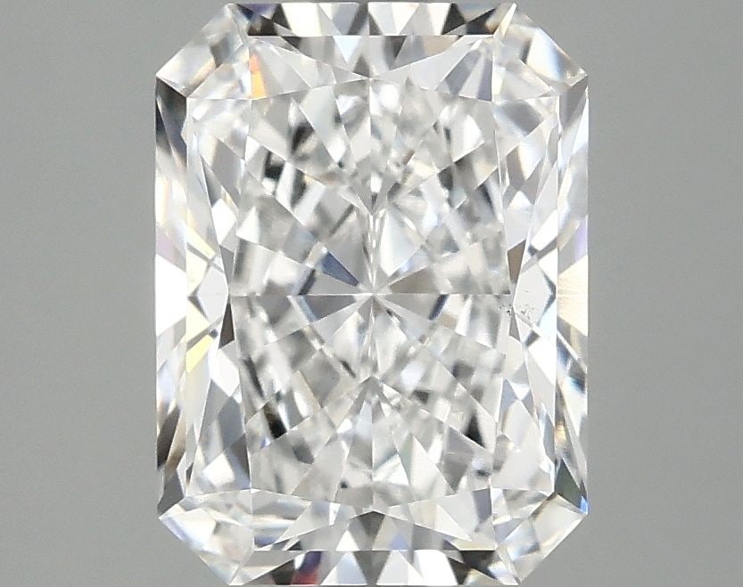 Loose Diamond - RADIANT 2.89ct D VS1: Loose Diamond - RADIANT 2.89ct D VS1 Source: This is a real non-mined Diamond that has been grown in a lab Shape: RADIANT Carats: 2.89 Color: D Clarity: VS1 Certification: IGI Video: