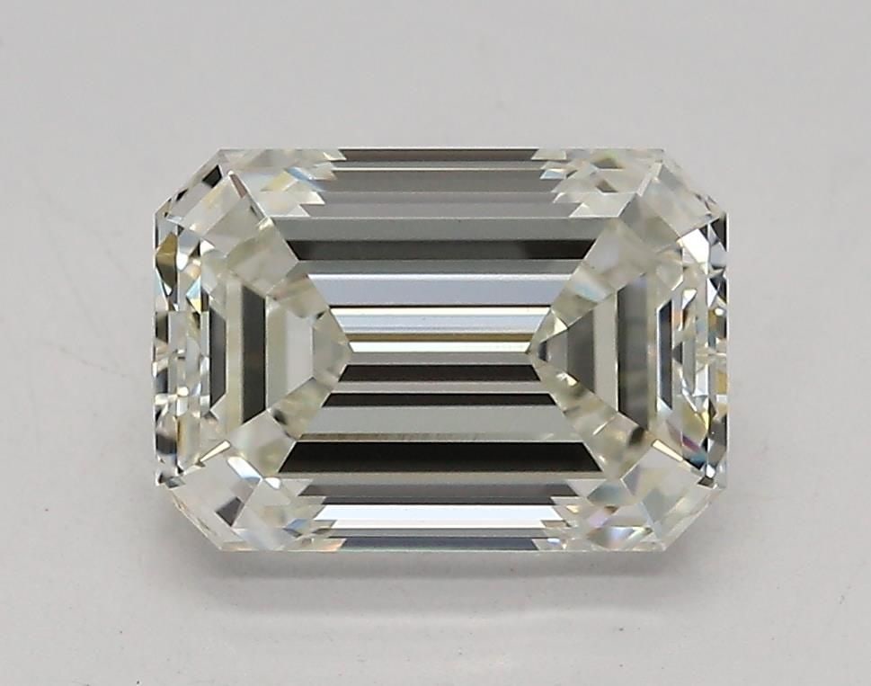 Loose Diamond - EMERALD 2.06ct G VVS2: Loose Diamond - EMERALD 2.06ct G VVS2 Source: This is a real non-mined Diamond that has been grown in a lab Shape: EMERALD Carats: 2.06 Color: G Clarity: VVS2 Certification: IGI Video: