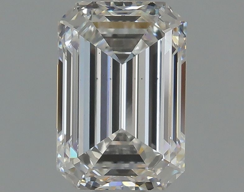 Loose Diamond - EMERALD 1.01ct F VS1: Loose Diamond - EMERALD 1.01ct F VS1 Source: This is a real non-mined Diamond that has been grown in a lab Shape: EMERALD Carats: 1.01 Color: F Clarity: VS1 Certification: IGI PLEASE NOTE: Framed, Lar