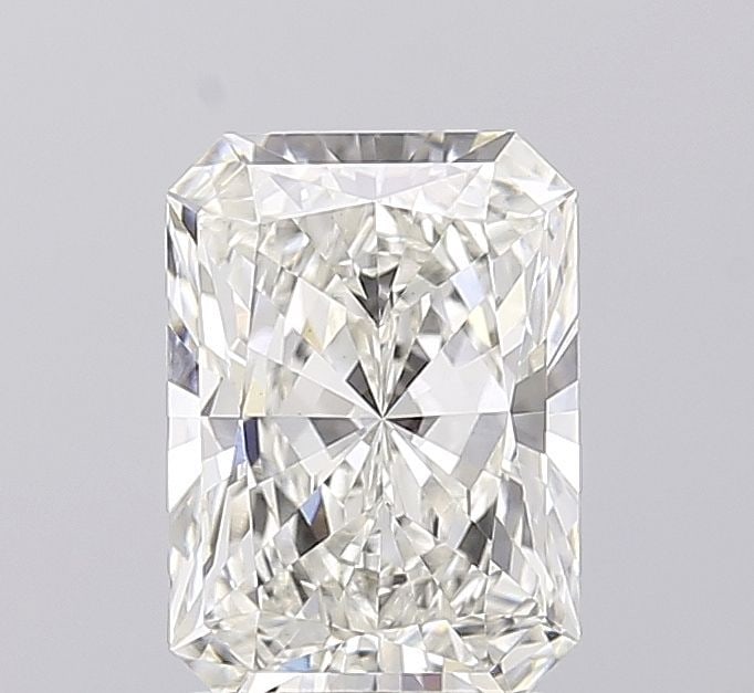 Loose Diamond - RADIANT 2.02ct G VS1: Loose Diamond - RADIANT 2.02ct G VS1 Source: This is a real non-mined Diamond that has been grown in a lab Shape: RADIANT Carats: 2.02 Color: G Clarity: VS1 Certification: IGI Video: