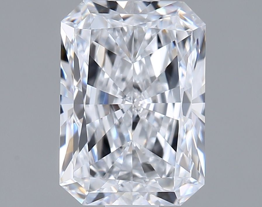 Loose Diamond - RADIANT 1.52ct D VVS1: Loose Diamond - RADIANT 1.52ct D VVS1 Source: This is a real non-mined Diamond that has been grown in a lab Shape: RADIANT Carats: 1.52 Color: D Clarity: VVS1 Certification: IGI Video:
