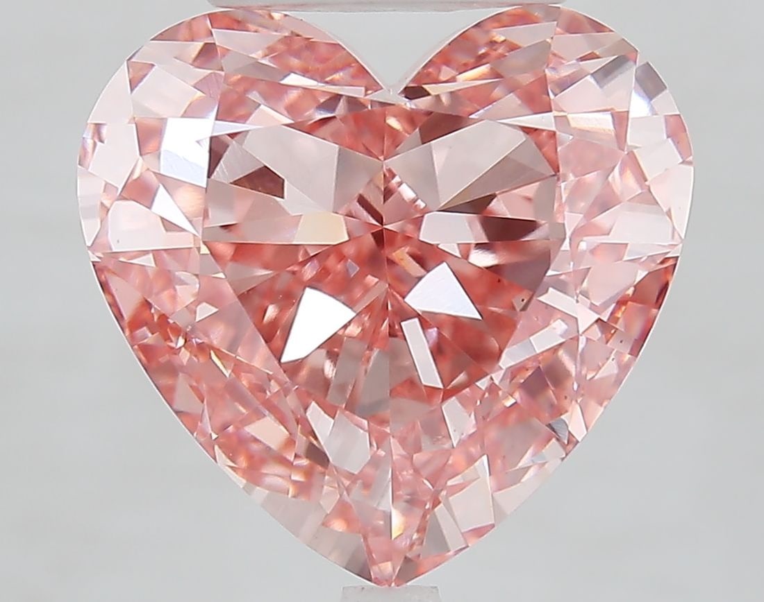 Loose Diamond - HEART 9.02ct Fancy Vivid Pink VS1: Loose Diamond - HEART 9.02ct Fancy Vivid Pink VS1 Source: This is a real non-mined Diamond that has been grown in a lab Shape: HEART Carats: 9.02 Color: Fancy Vivid Pink Certification: IGI Video: