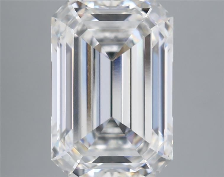 Loose Diamond - EMERALD 5.44ct F VS1: Loose Diamond - EMERALD 5.44ct F VS1 Source: This is a real non-mined Diamond that has been grown in a lab Shape: EMERALD Carats: 5.44 Color: F Clarity: VS1 Certification: IGI Video:
