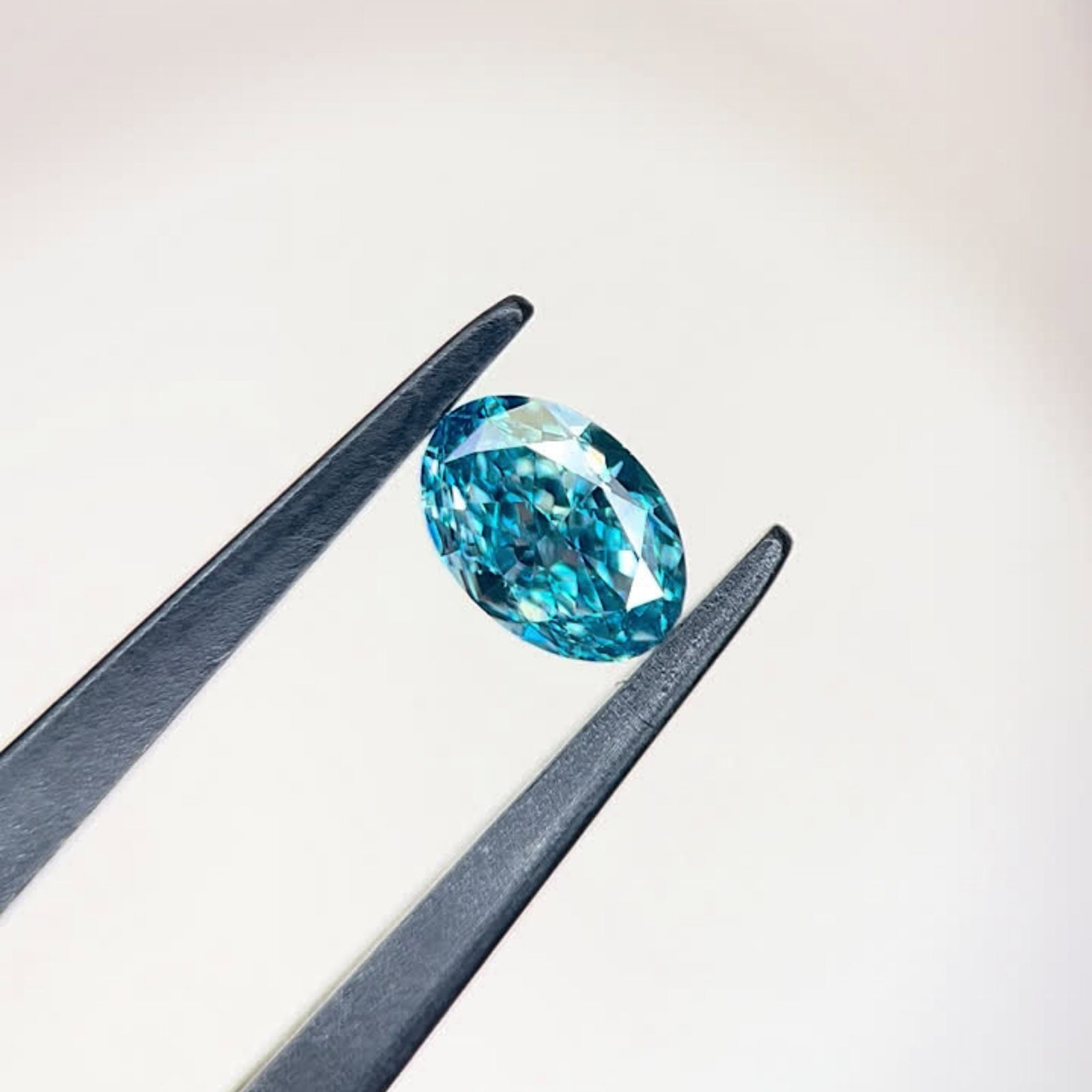 Loose Diamond - OVAL 1.07ct Fancy Vivid Blue VS1 (1 of 1)