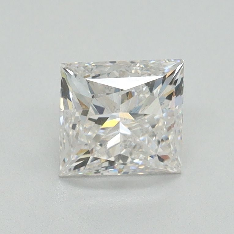 Loose Diamond - PRINCESS 1.01ct E VS2: Loose Diamond - PRINCESS 1.01ct E VS2 Source: This is a real non-mined Diamond that has been grown in a lab Shape: PRINCESS Carats: 1.01 Color: E Clarity: VS2 Certification: NONE Video: